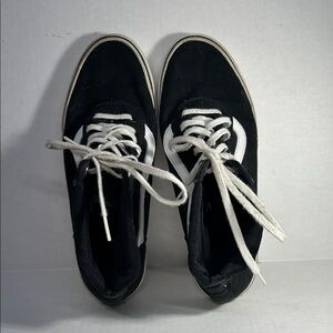 Van’s Off the Wall high top women’s Black and White Sneakers Size 8.5